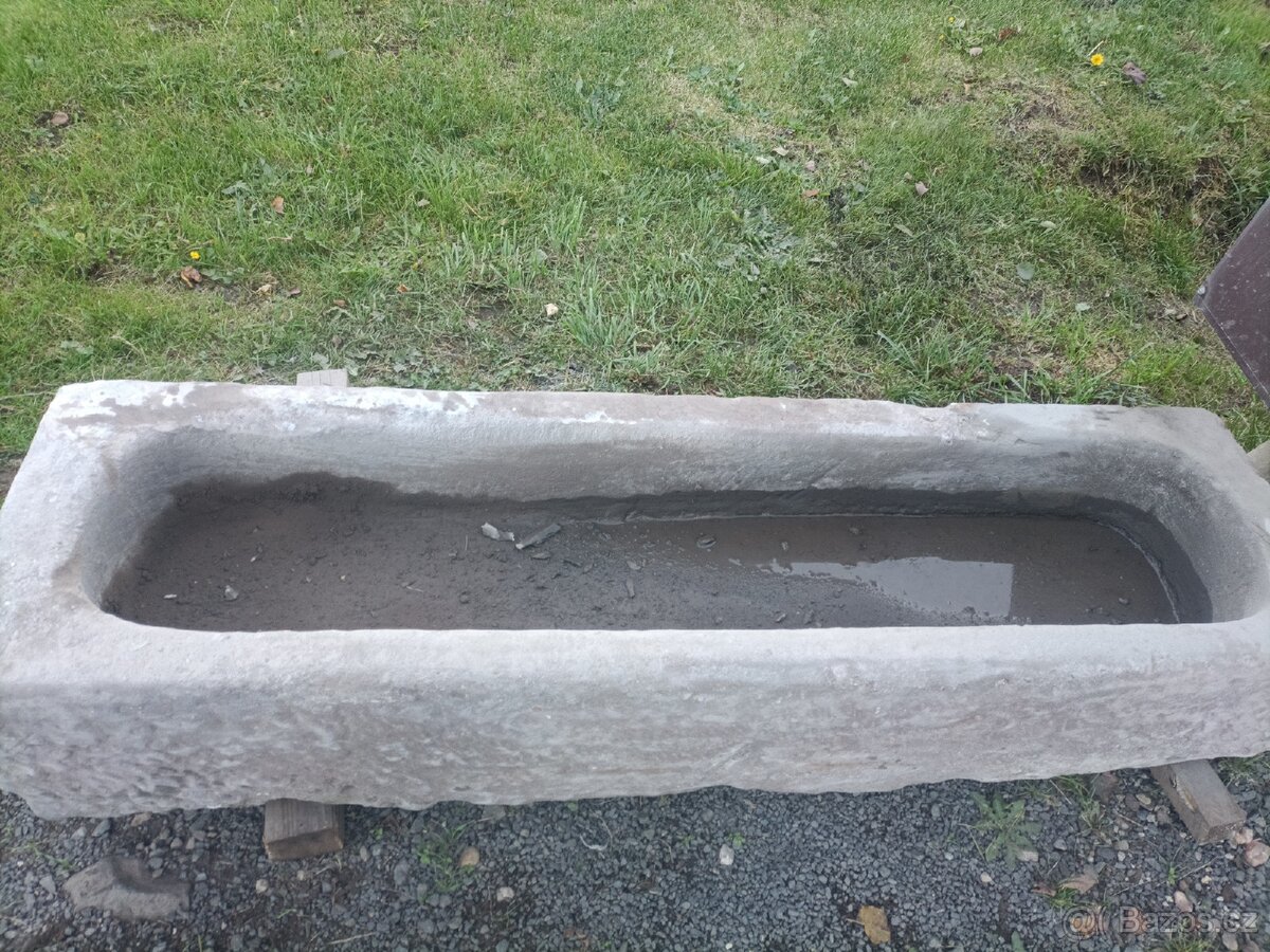 Piskovcove koryto,nalozeni ano,doprava mozna - 2