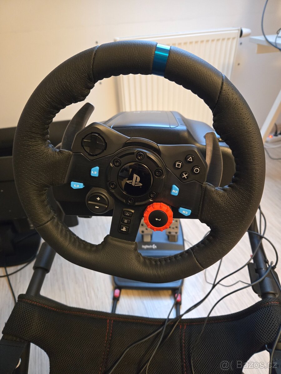 Playseat Challenge + volant Logitech G29 (PS5, PC) - 2