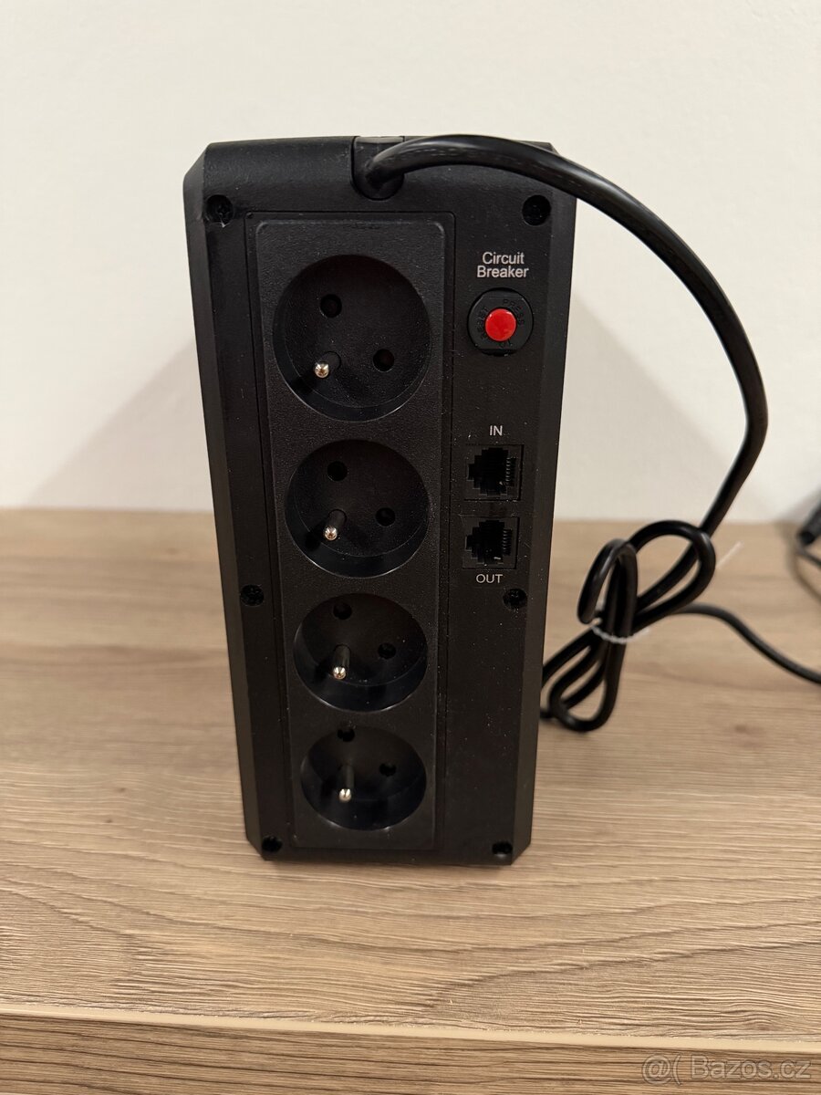 Cyberpower záložní zdroj UPS UT1050EG - 2