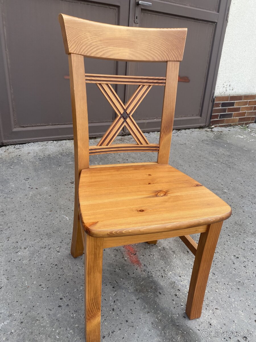 Židle dřevěné - 2