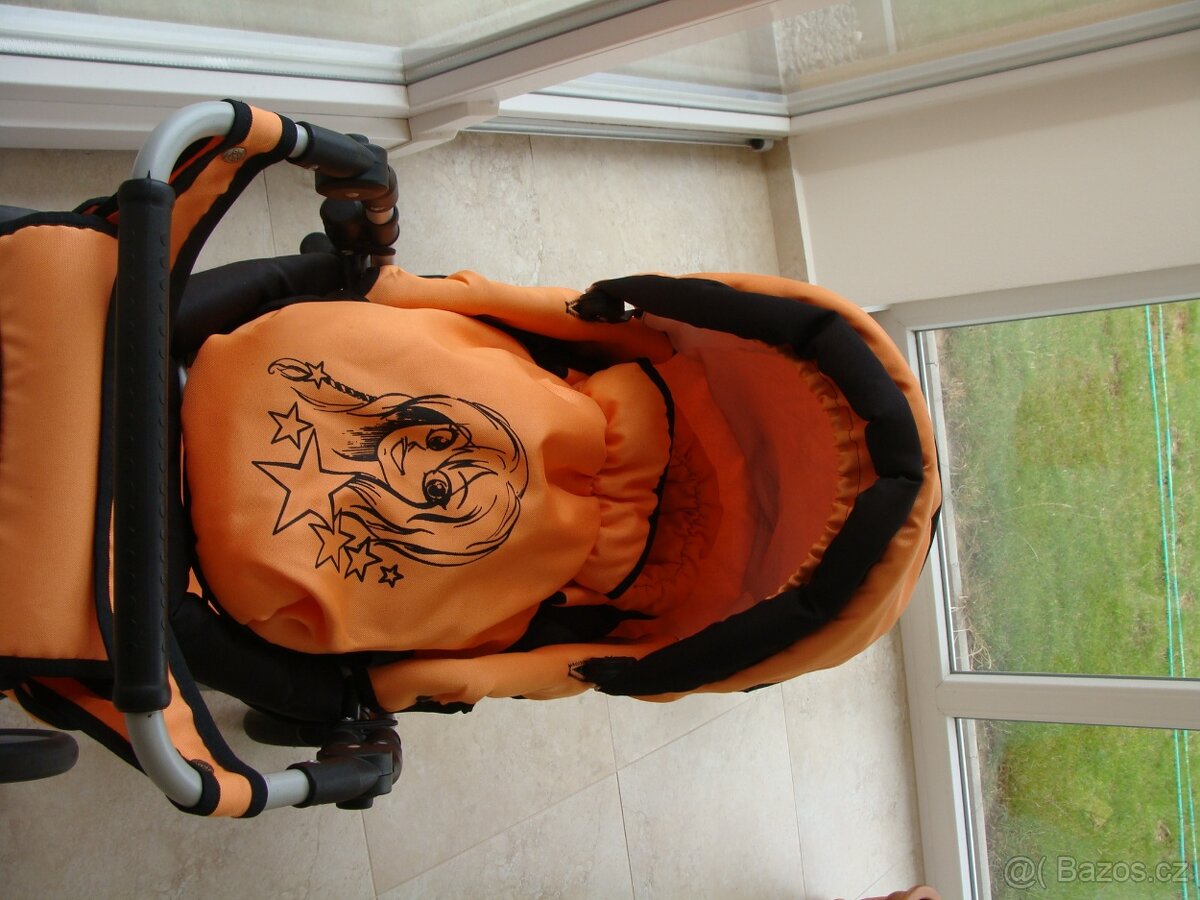 kočárek pro panenku - 2