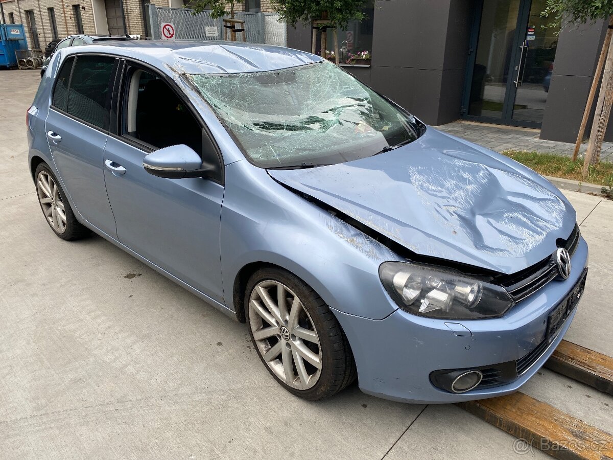 VW Golf VI 2.0TDi 103kW DSG CBD - Náhradní díly - 2