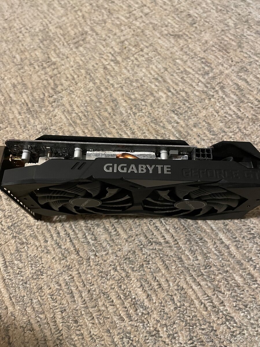 Gigabite GeForce GTX 1650 super Windforce OC 4GB GDDR6 - 2