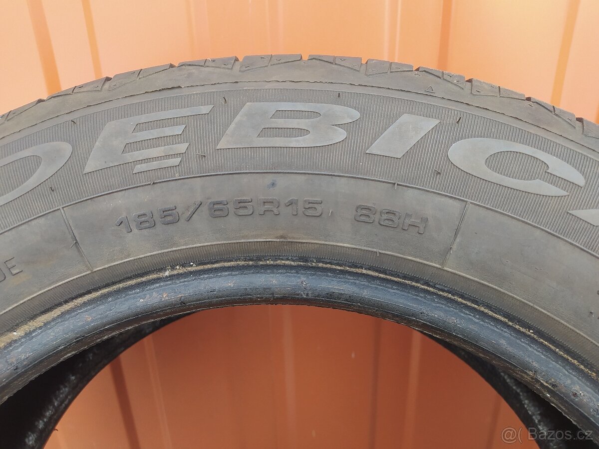 Prodám letní pneu Debica 6,5-7mm. - 2