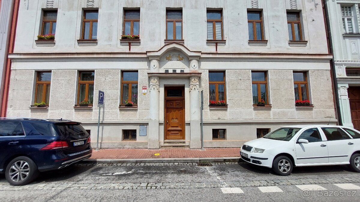 Nádherný byt 3+1 v centru Č. Budějovic - 2