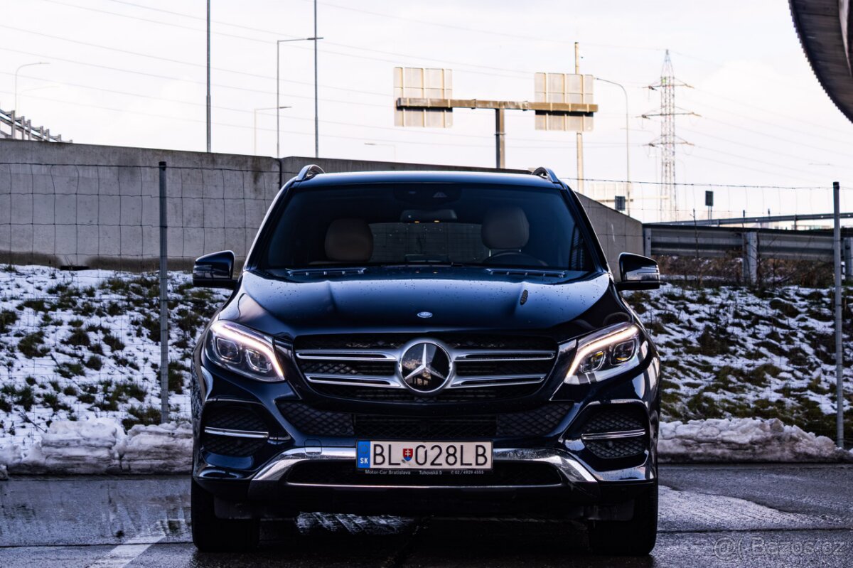 Mercedes-Benz GLE350d 190kW 4Matic / FULL LED Matrix / - 2