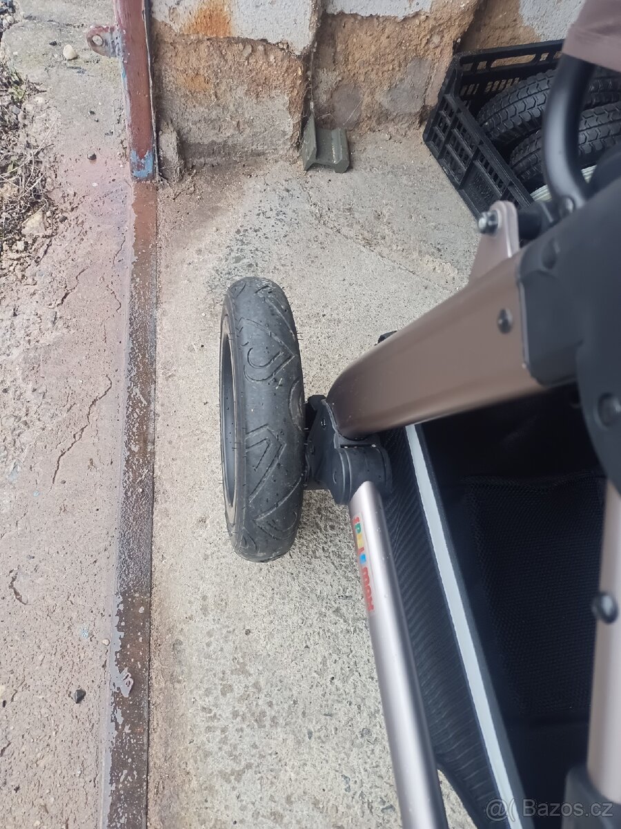 Dětský kočár ABC - 2