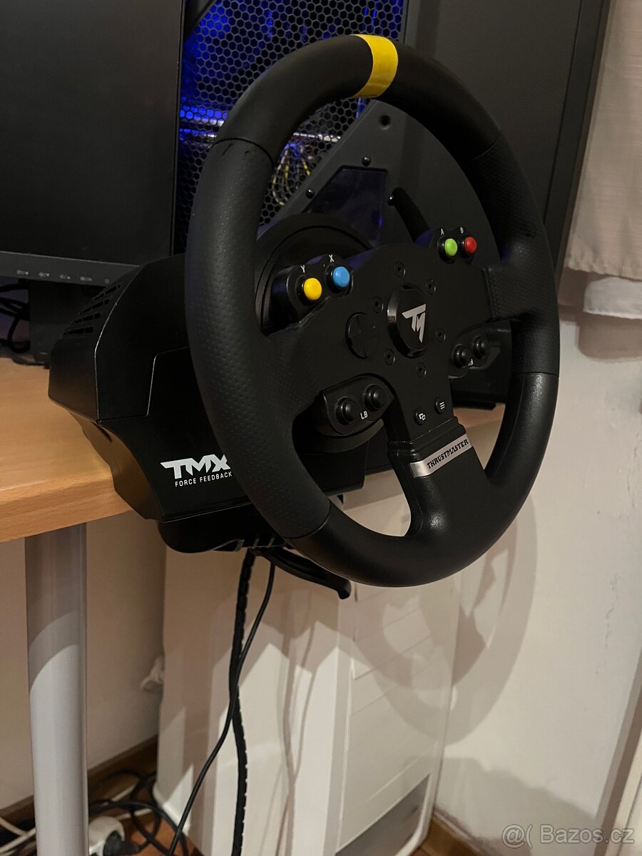 Herní volant Thrustmaster TMX PRO - 2