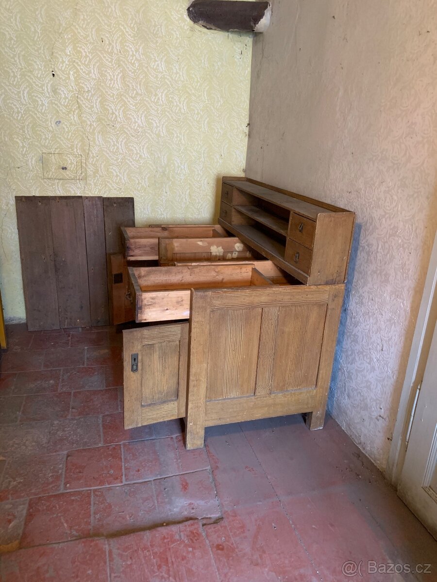 starožitný fládrovaný psací stůl - 2