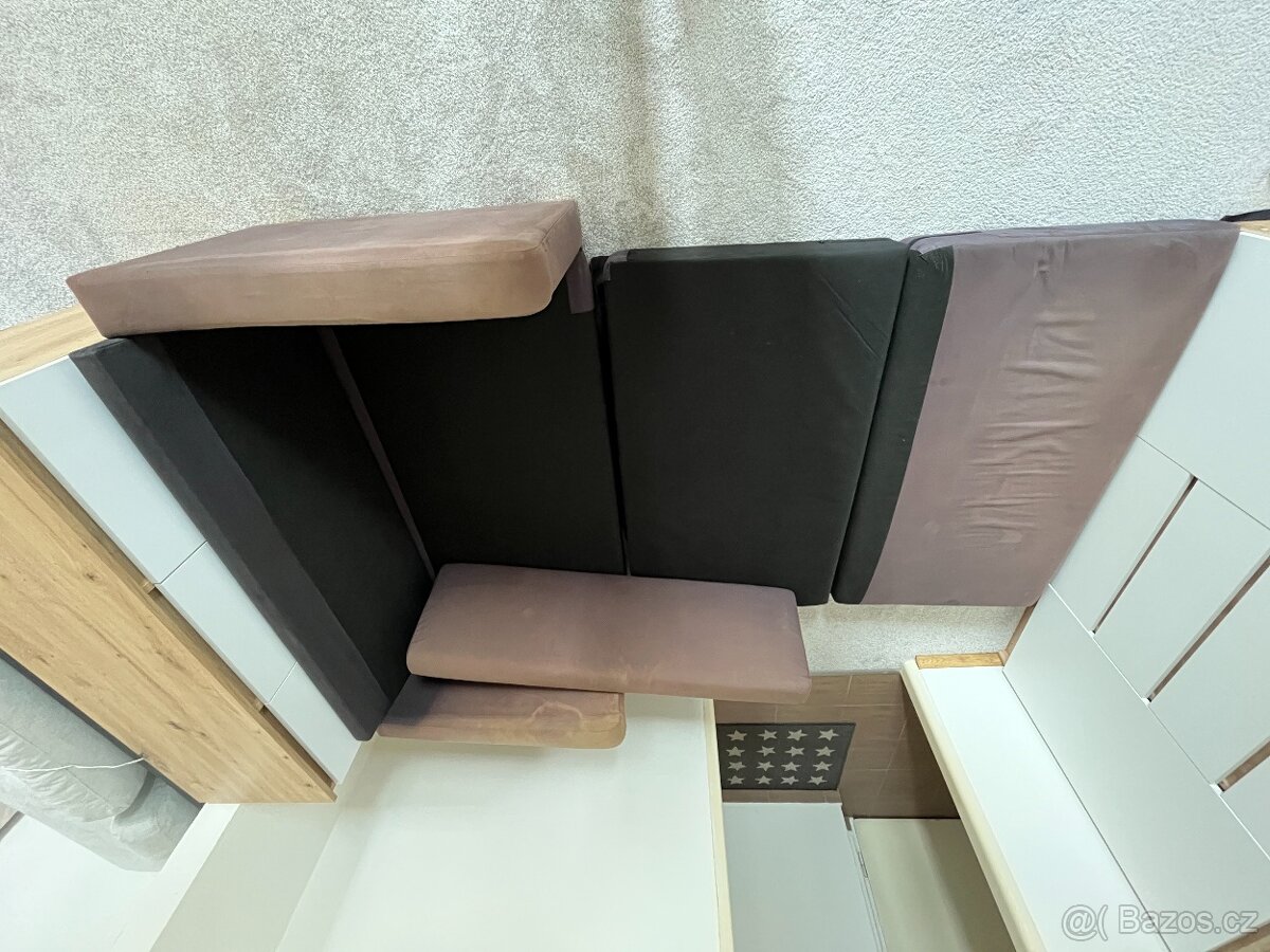 Dvoumístná rozkládací sedačka - 2