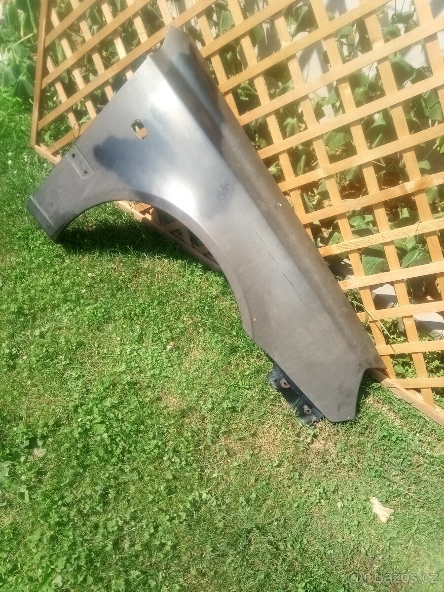 Blatník hyundai - 2