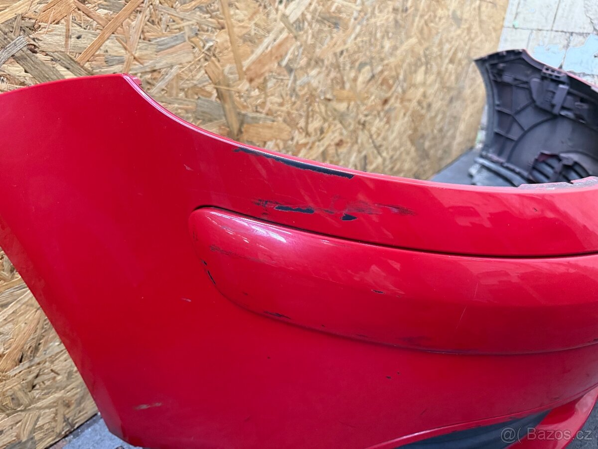 Přední nárazník Vw Golf PLUS 2007 cerveny - 2