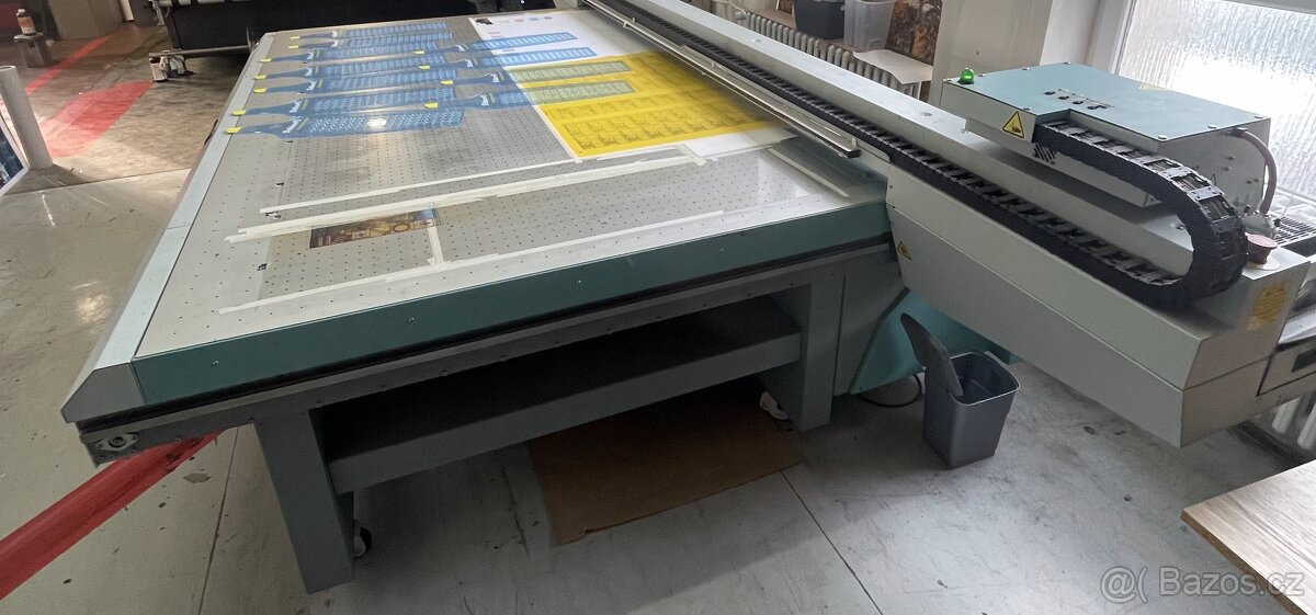 UV tiskárna flatbed plotter Fujifilm Acuity Canon Arizona - 2