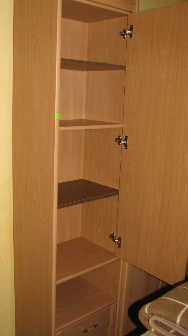 Skříň - 2