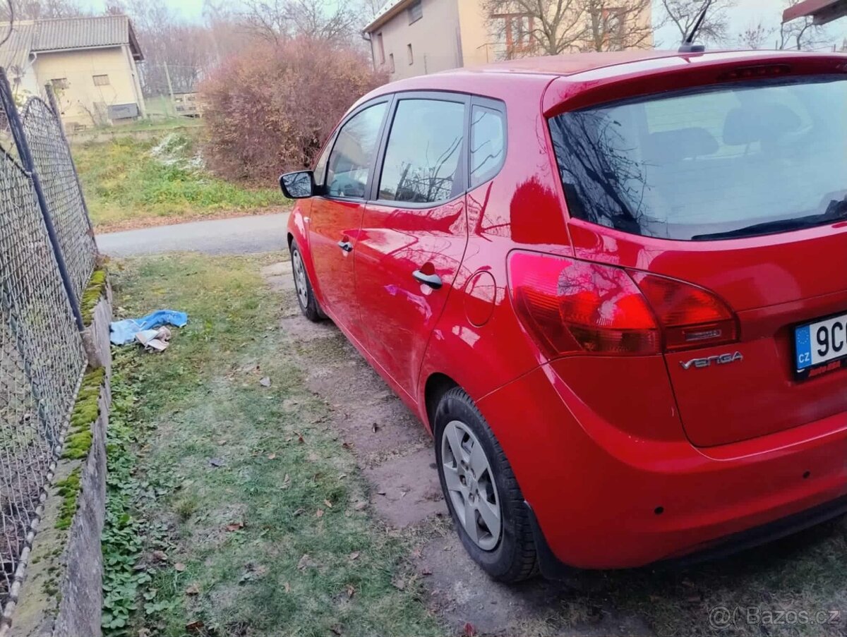 Kia Venga - 2