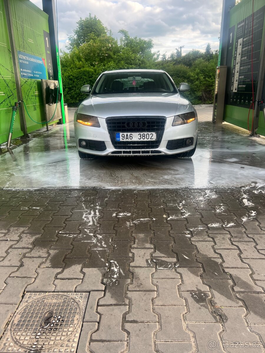 Audi A4 B8 2.0 rv2008 - 2