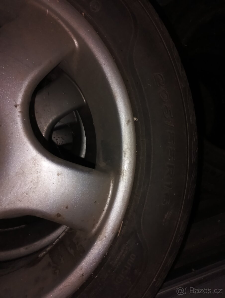 Letní pneu na diskach Peugeot 307 - 2
