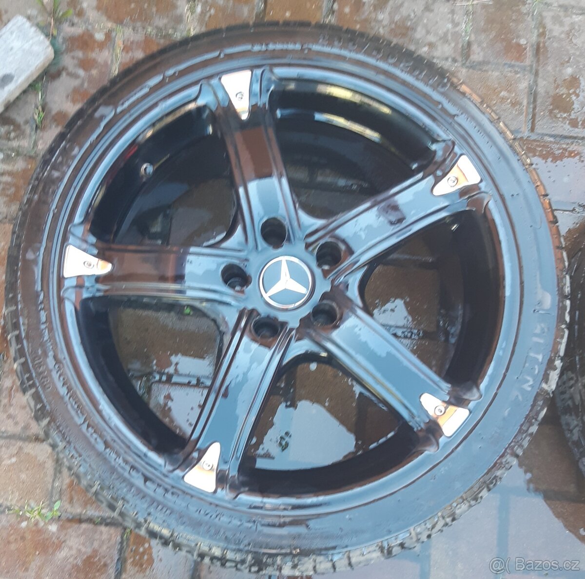 Mercedes kola 18 5x112 - 2