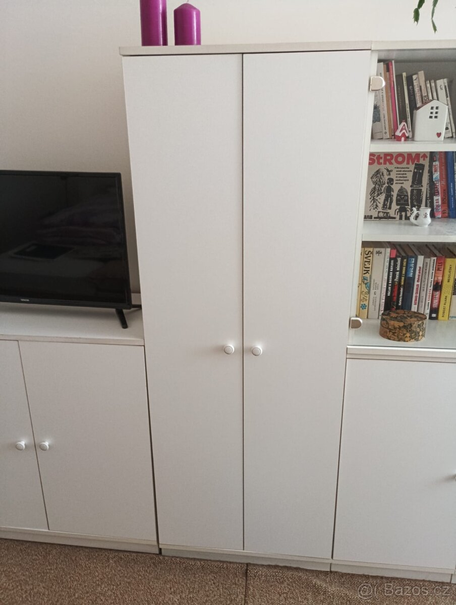 Bílé skříňky a skříně - 2