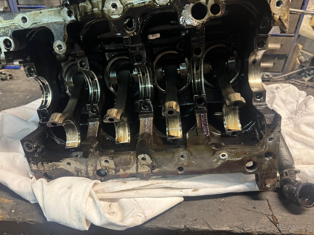 Motor 2.0tdi bmm - 2
