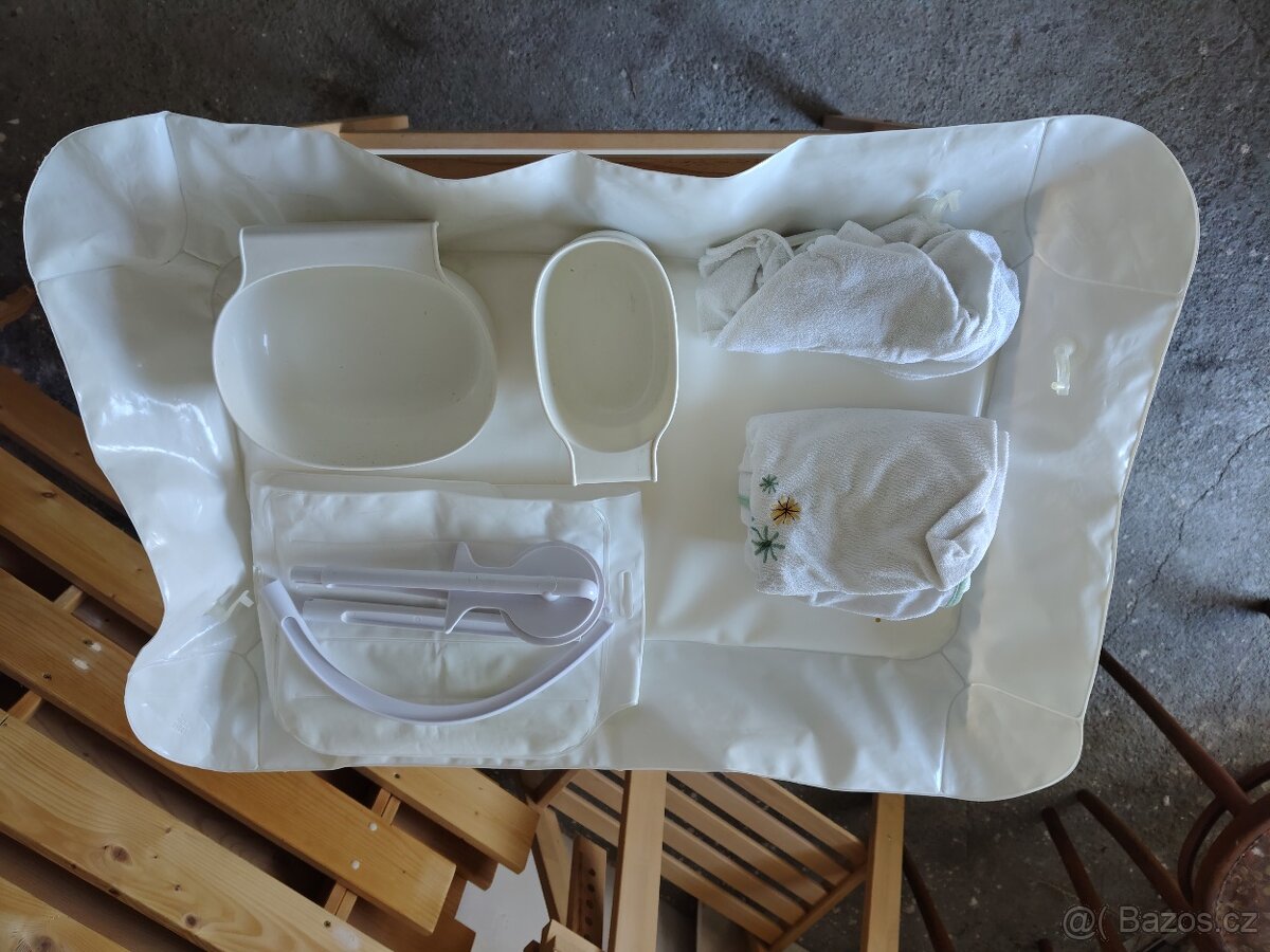Přebalovací pult IKEA SNIGLAR - 2