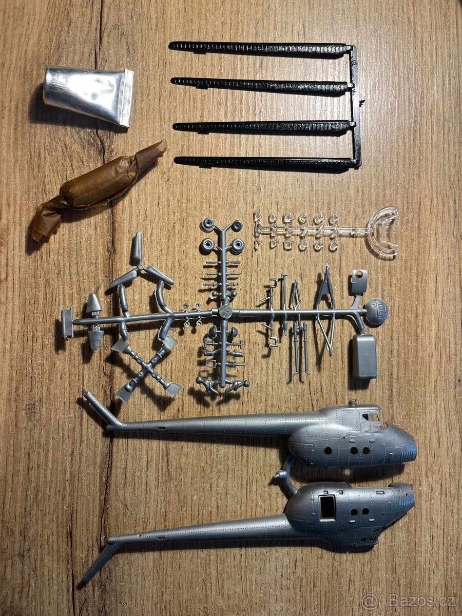 Retro plastový model vrtulníku VEB Plasticart Mi-4 - 2