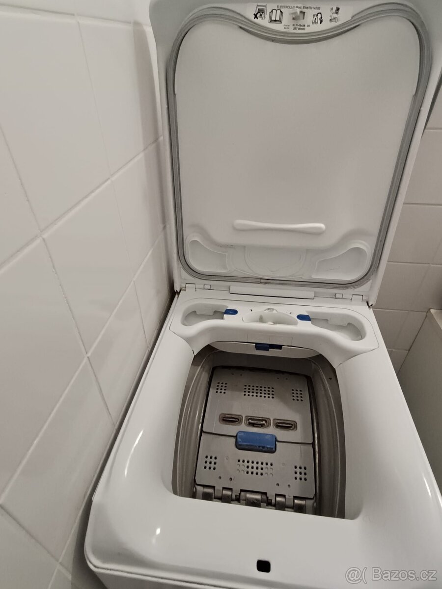 ELECTROLUX PerfectCare 600 - 2