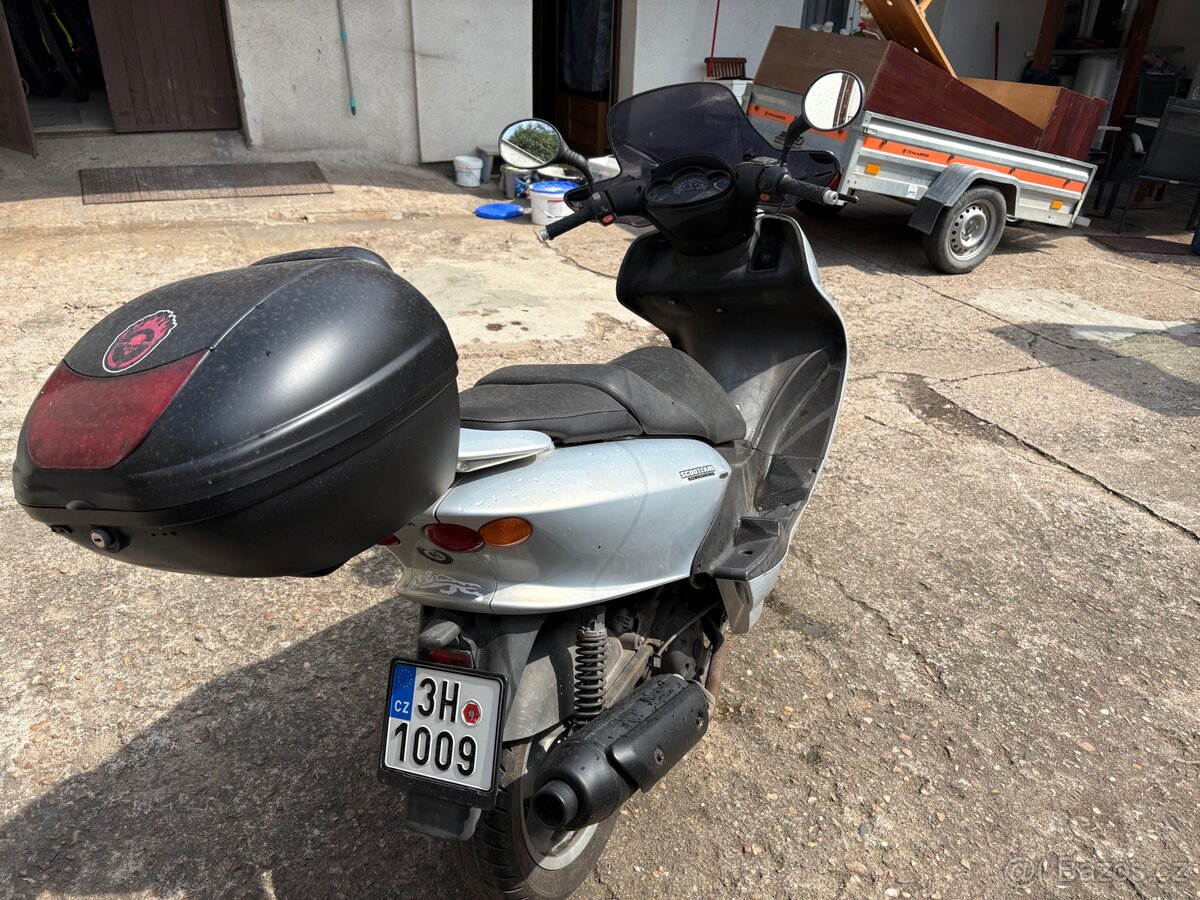 Yamaha Majesty 150 - 2