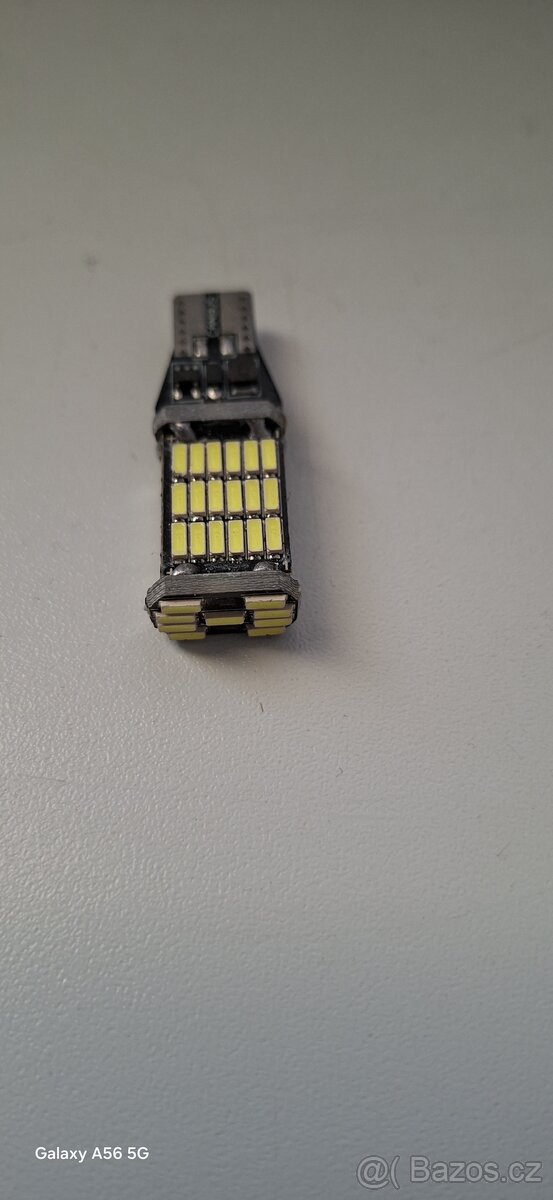 LED autožárovka s paticí T10 / T15 bílá - 2