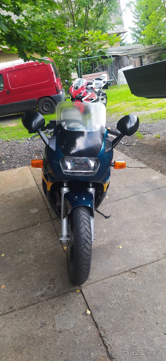 Suzuki gsx750 f - 2