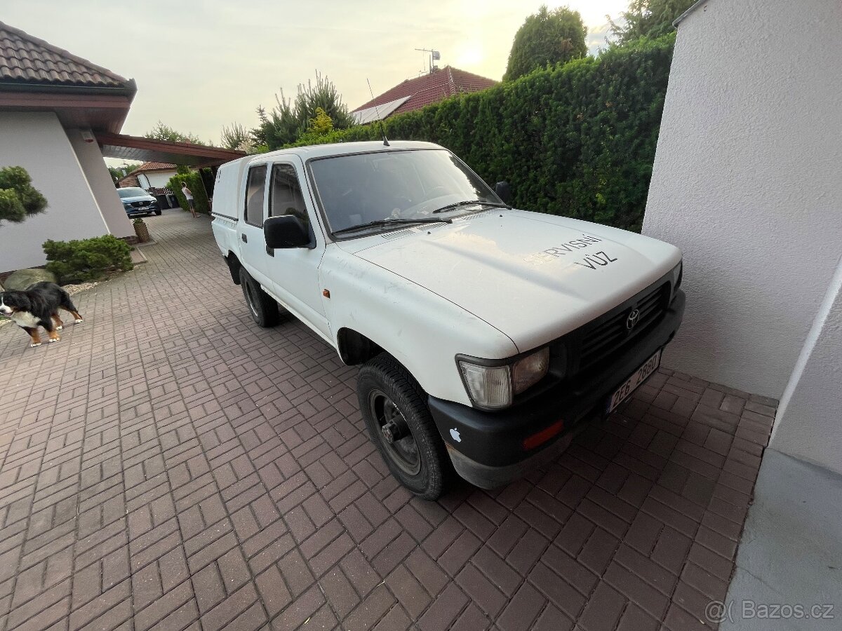 Hilux 2,4D 4WD pick up
