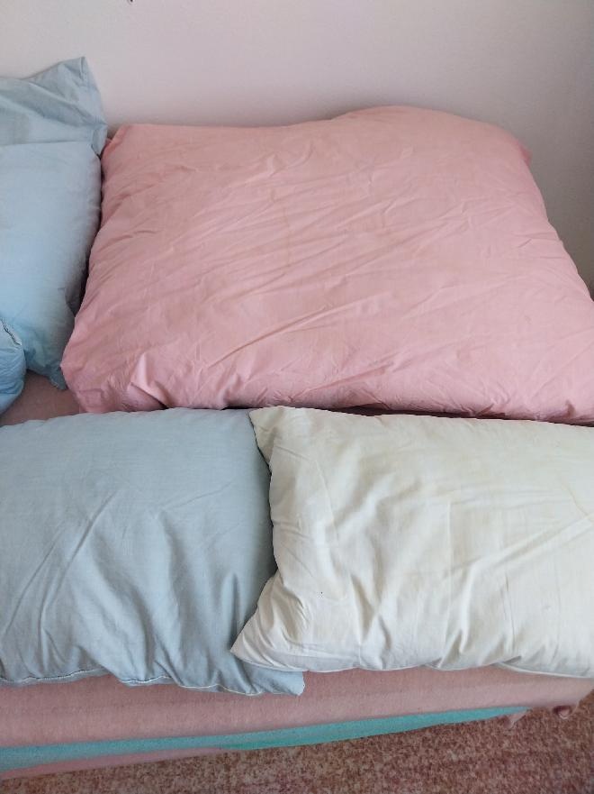 Polštáře péřové - 2