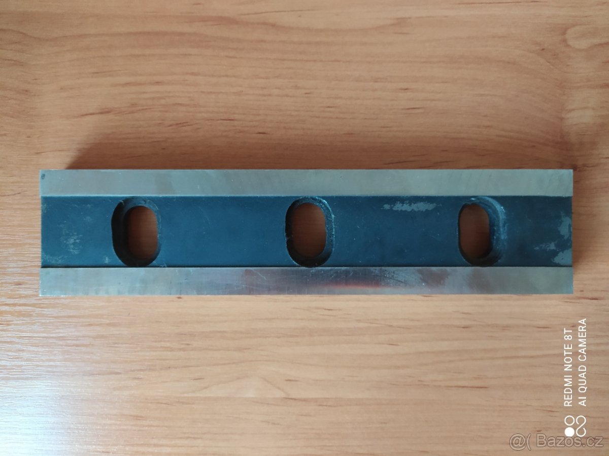 Nůž / Střihání - 2