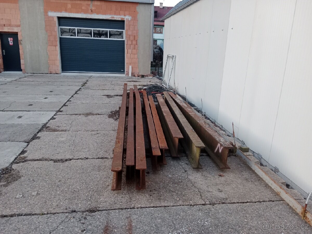 Traverzy , ička - 2