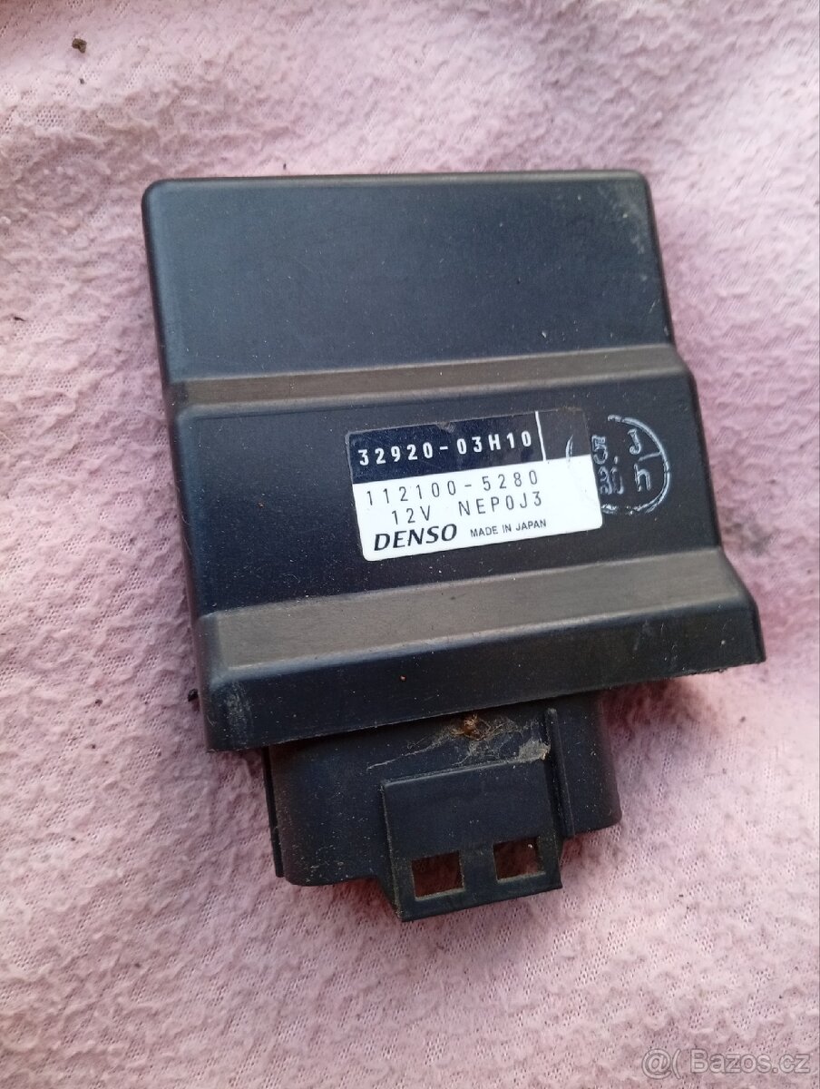 Suzuki Burgman 200 rok 2008 řídící jednotka - 2