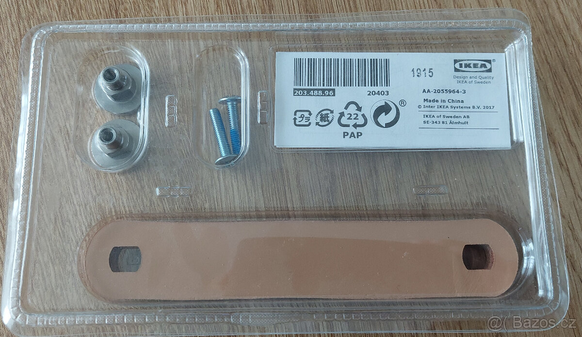 Úchytky, madla z kůže - 2