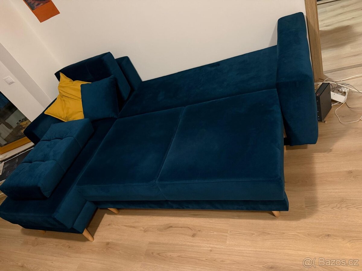 Sedačka / gauč / sedací souprava - 2