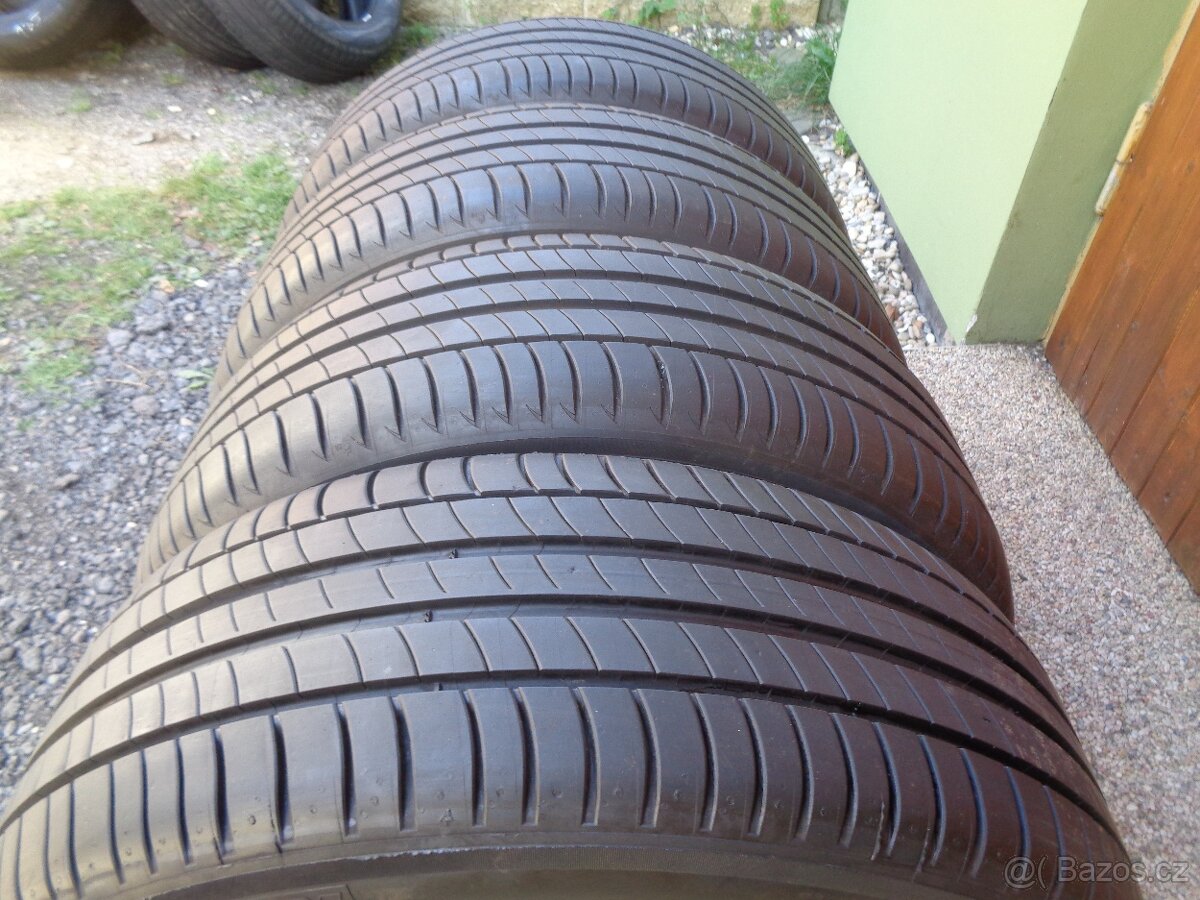 Letní pneu 215/55/18 R18 Michelin - 2