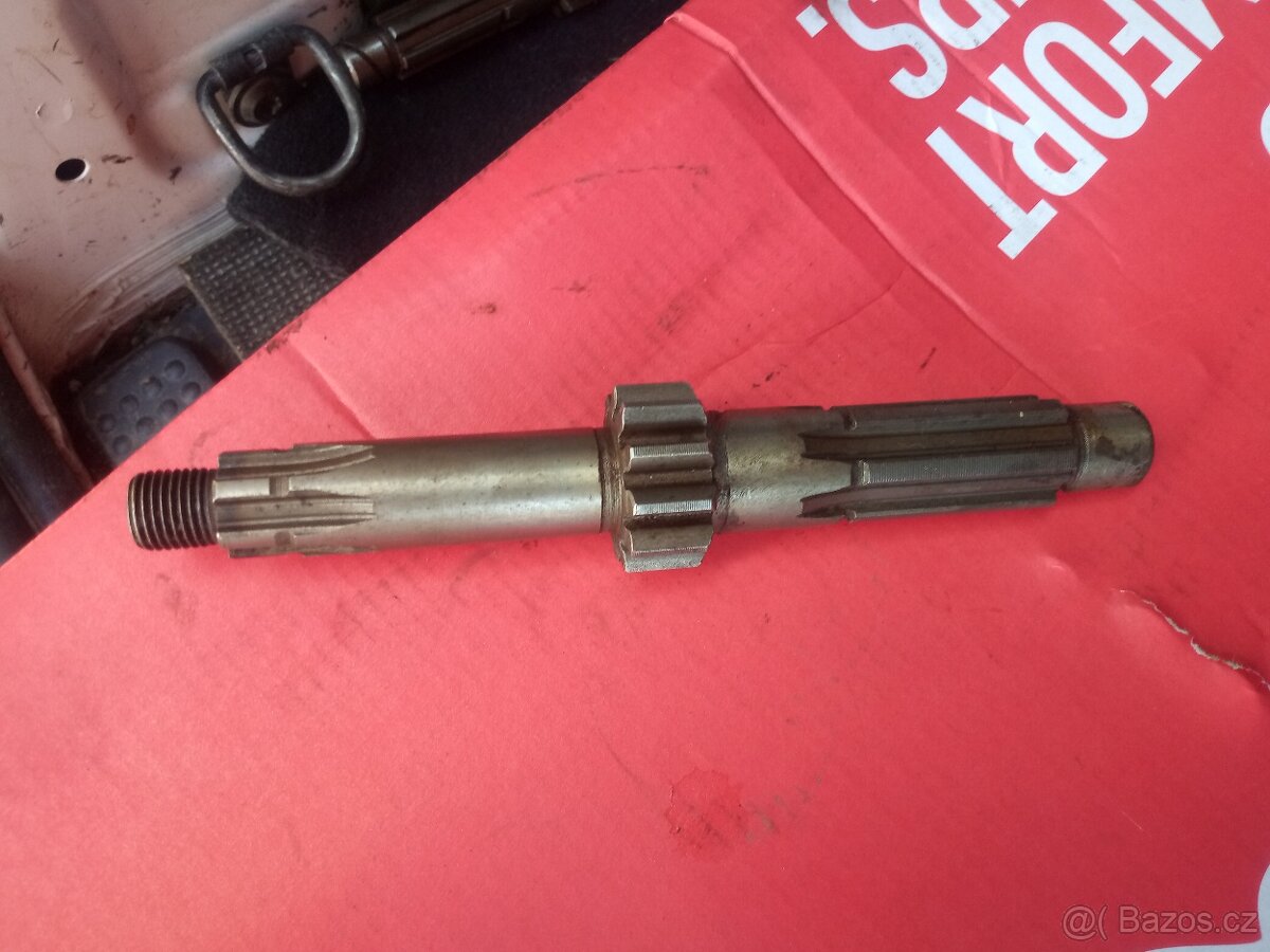 Hřídel převodovky Velorex - 2