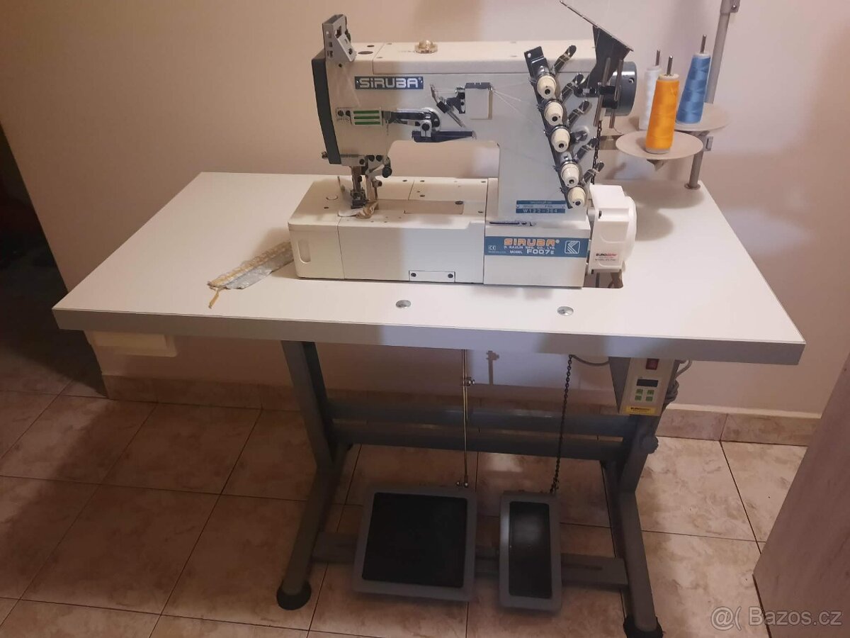 Průmyslový coverlock Siruba F007e - 2