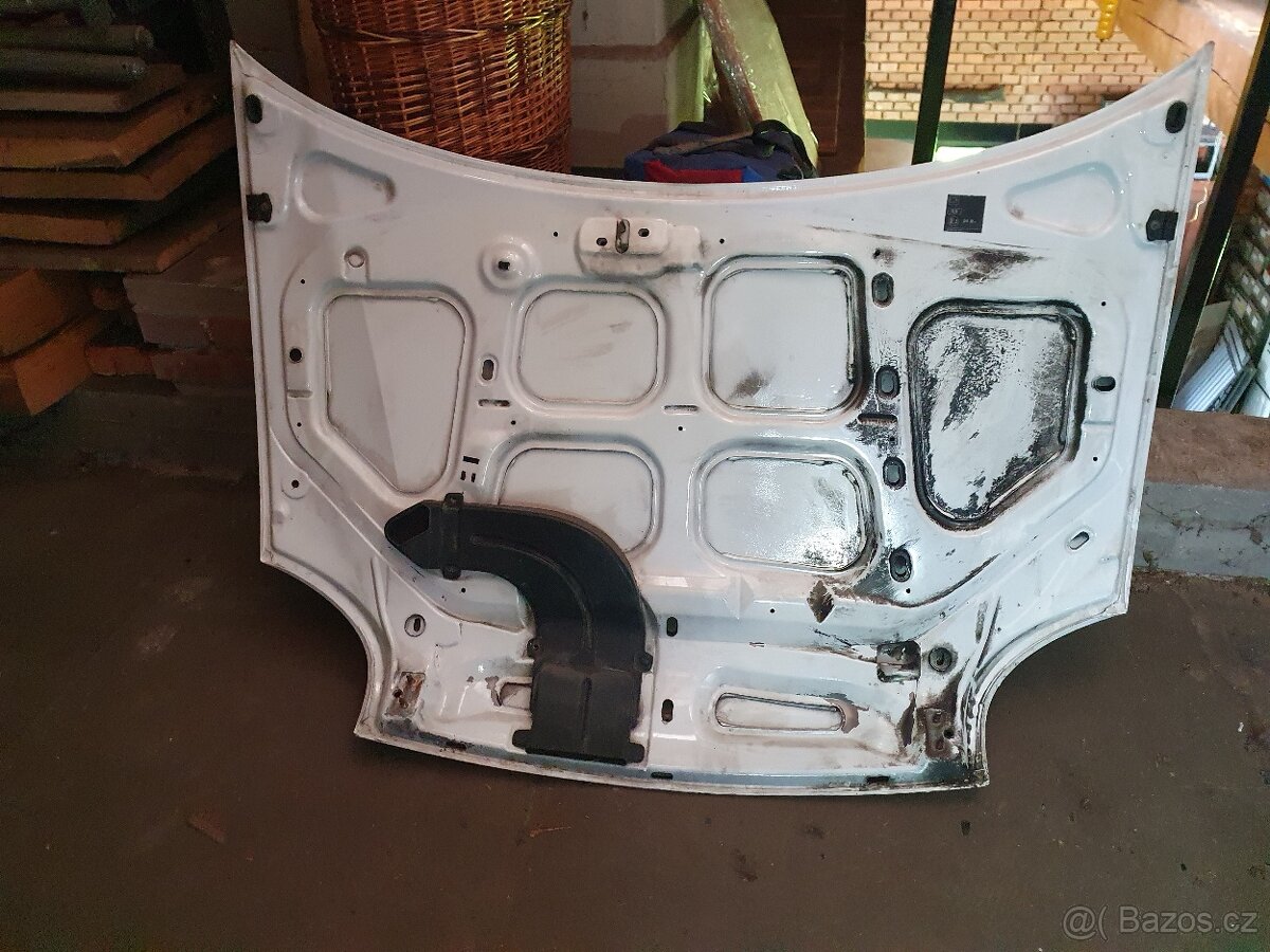 Kapota Renault kangoo - 2