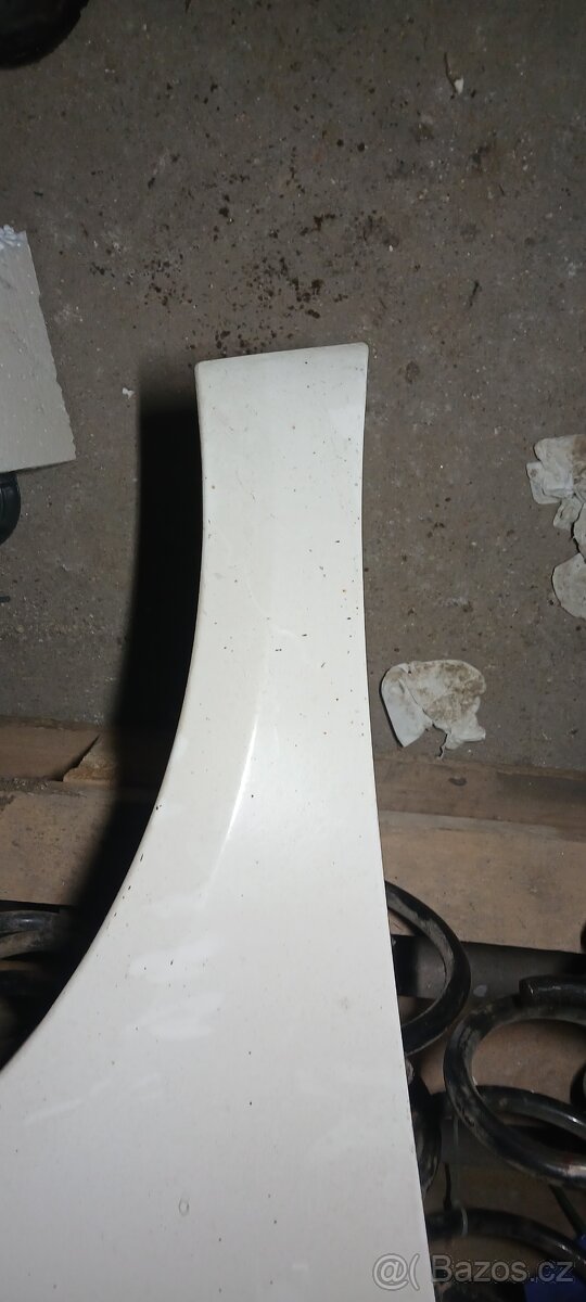 Škoda Fabia 2,PP blatnik - 2