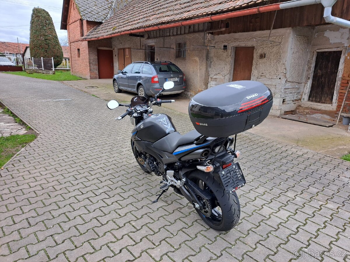 Suzuki GSR600 r.v. 2011 - 2