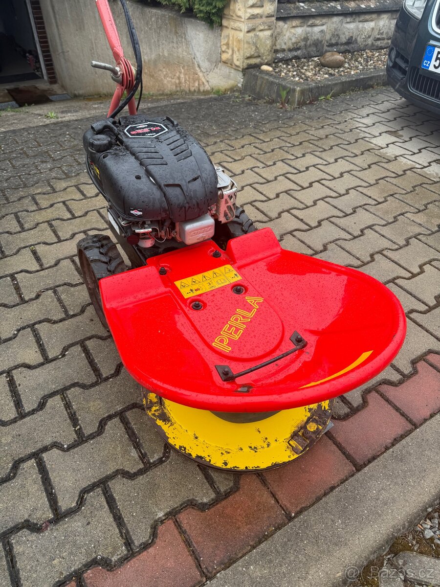 Bubnová sekačka Perla Mountfield - 2