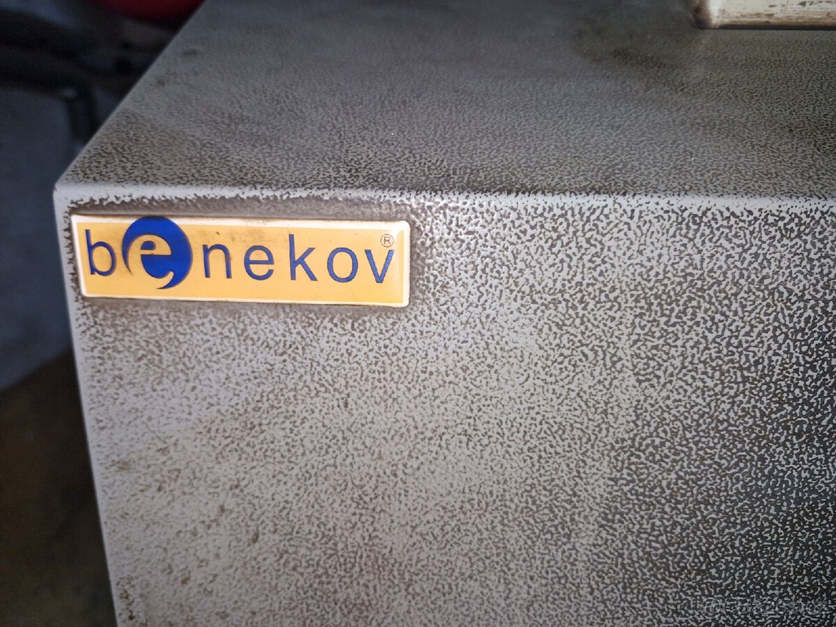 Kotel Benekov - 2