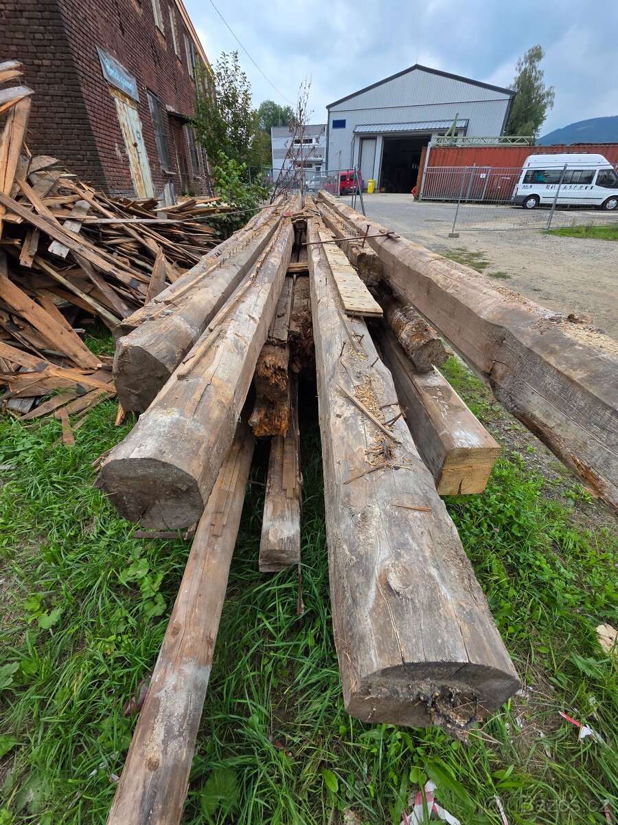 70 let staré trámy a prkna - 2