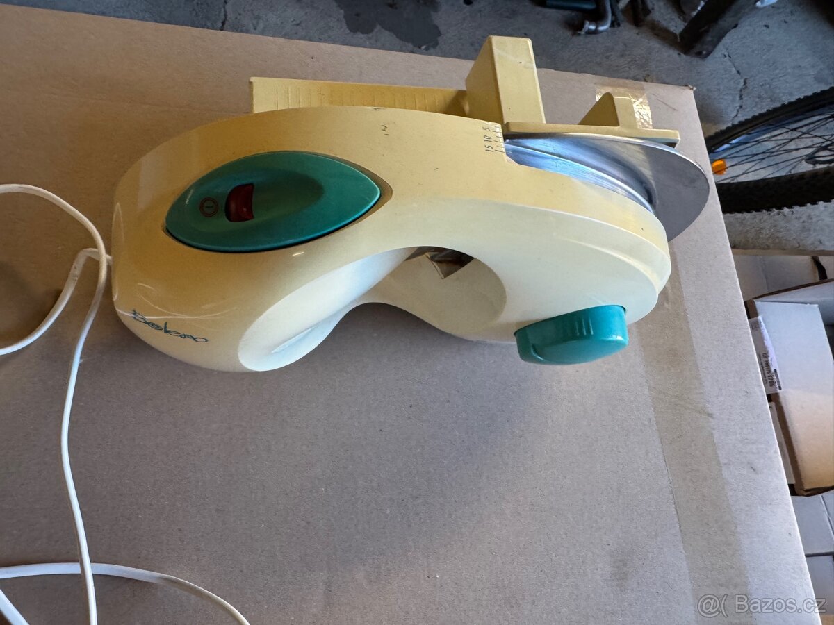 Kráječ potravin - 2