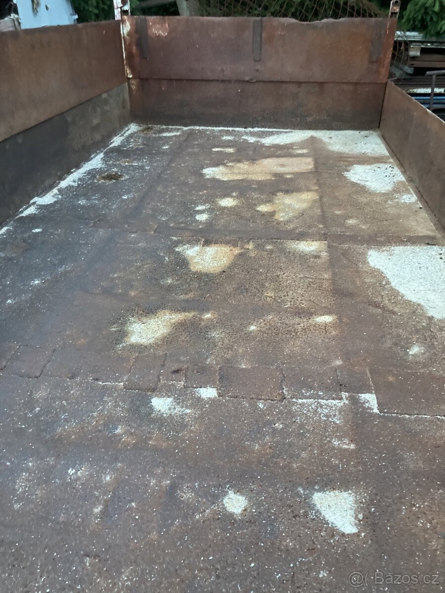 Traktorový vlek BSS 17.13 Panav - 2