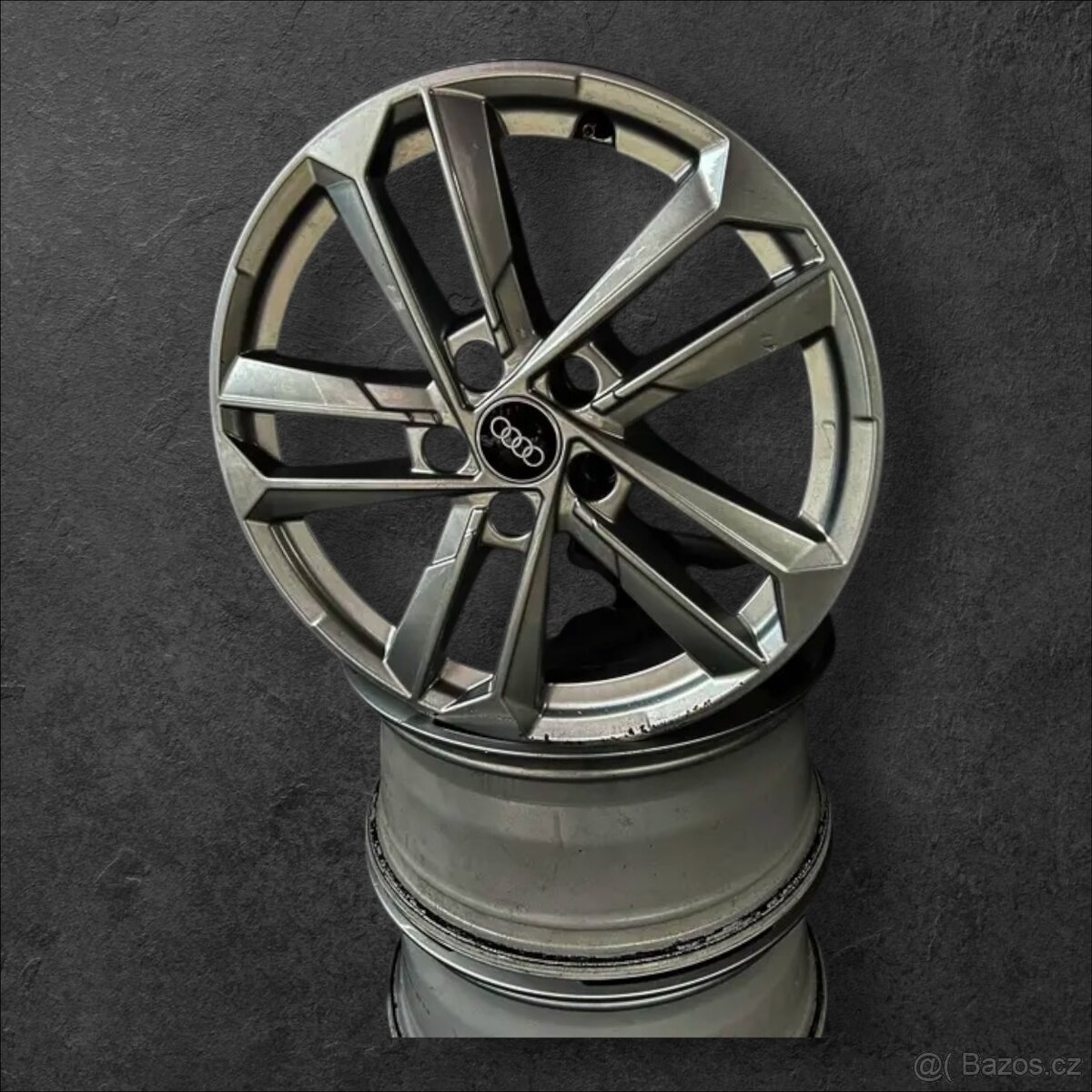 Zánovní originální alu kola Audi 5x112 r17 - 2