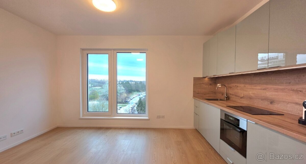 Pronájem bytu 1+kk 25 m², Praha - Stodůlky - 2
